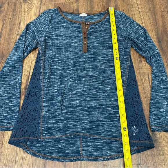 Hem & Thread long sleeve tee with lace - Picture 14 of 17